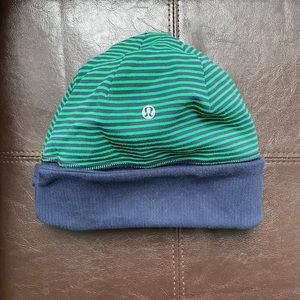 Lululemon reversible running hat